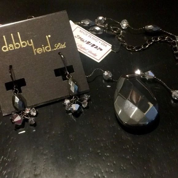 Hematite & Swarovski Crystal Earrings & Necklace - Picture 9 of 14